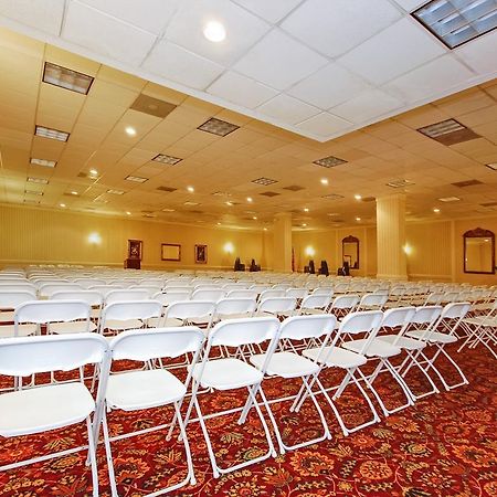 Quality Inn And Suites Conference Center Ρίτσμοντ Ανέσεις φωτογραφία
