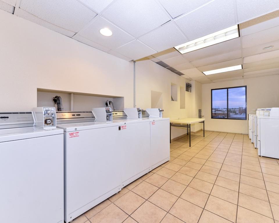 Quality Inn And Suites Conference Center Ρίτσμοντ Εξωτερικό φωτογραφία